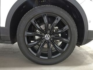 Volkswagen T-Roc Dark 1.0 TSI 81kW (110CV)