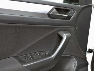 Volkswagen T-Roc Dark 1.0 TSI 81kW (110CV)