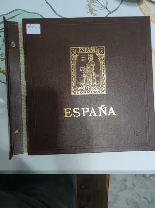 Álbum antiguo de sellos España, y clasificador