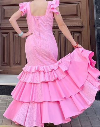Traje Flamenca Rosa tela perforada Talla 36 38 40