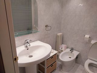 Piso en alquiler en Ermitagaña - Mendebaldea en Pamplona