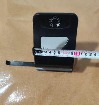 Perforadora de papel con estrellas
