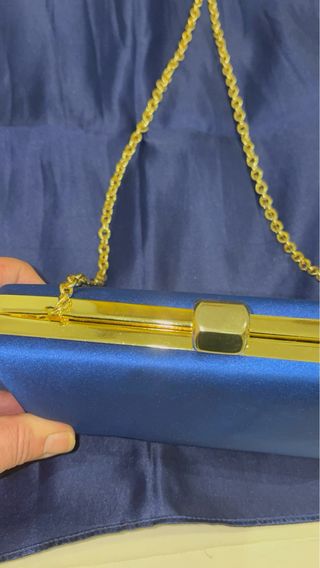 Bolso fiesta azul y chal a juego