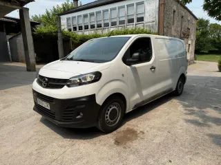 Opel Vivaro 2021