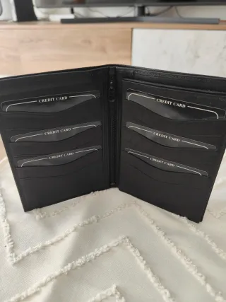 Cartera porta documentos cuero negro