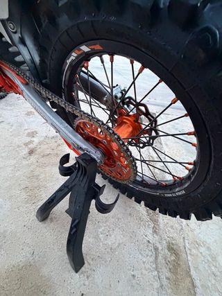 Moto KTM 450 2022 /Motocross Naranja/Negra