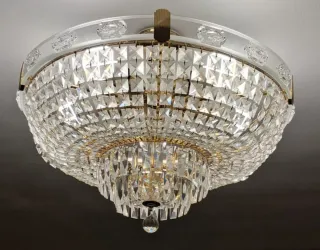 Lámpara de salón de cristal y metal dorado