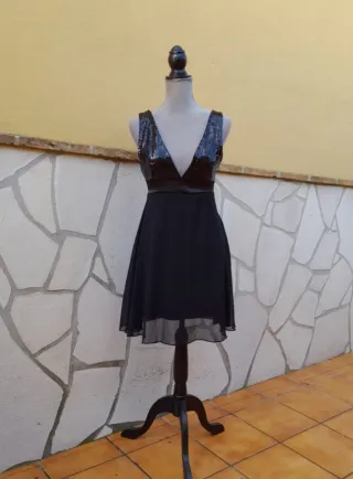 Vestido fiesta lentejuelas tirantes negro talla 38