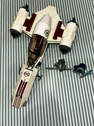LEGO Star Wars 8085 (2010) Freeco Speeder.