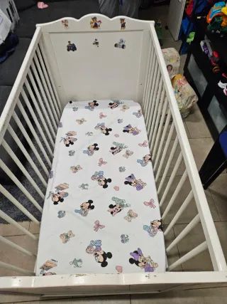 Cuna IKEA blanca + colchón