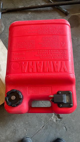 Depósito Gasolina Yamaha 25L