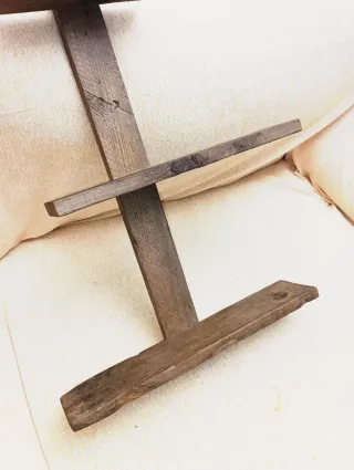 Estantería de madera rústica de palets