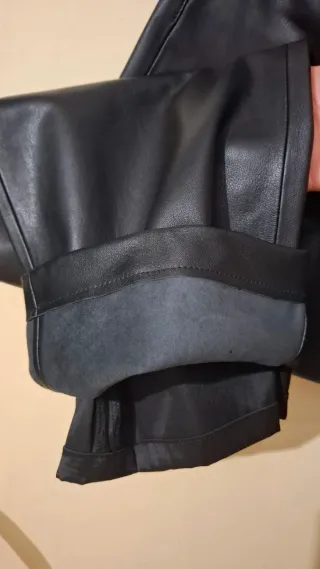 Pantalón Piel Napa Talla L ( 40 - 42 )Negro