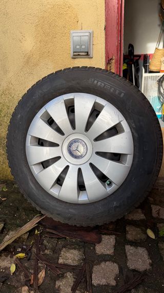 4 Ruedas Invierno Pirelli 195/65 R15