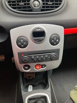 Consola Central Clio Sport