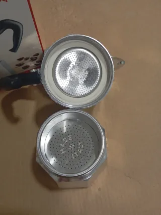 Cafetera Italiana Bialetti Moka Express 3 Tazas