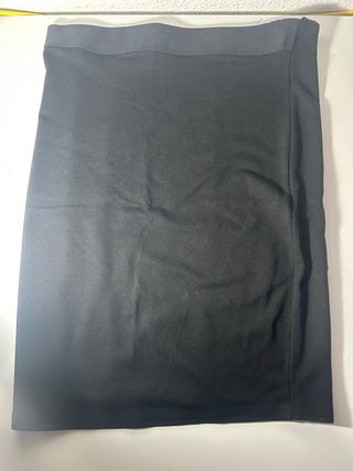 Falda Stradivarius Negra Talla M