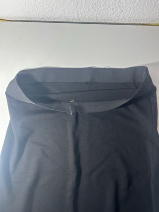 Falda Stradivarius Negra Talla M