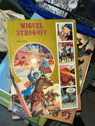 Miguel Strogoff. Julio Verne. Comic