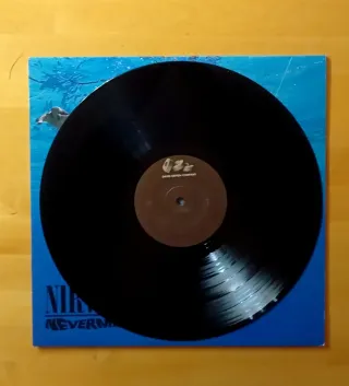 VINILO LP EDICIÓN OFICIAL NIRVANA