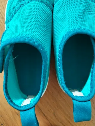 Zapatillas piscina niño/niña T.22-23