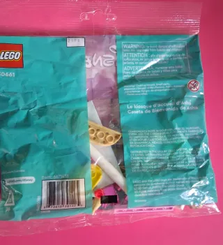 LEGO Disney Wish 30661 Asha's Welcome Booth