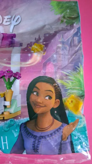 LEGO Disney Wish 30661 Asha's Welcome Booth