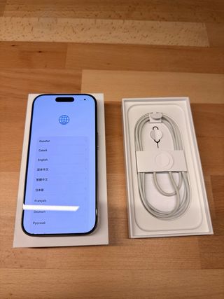 iPhone 16 Pro 128GB Titanio Natural