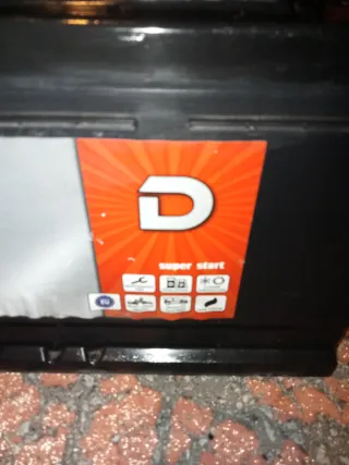 Batería MonBat 12V 100Ah 850A (EN)