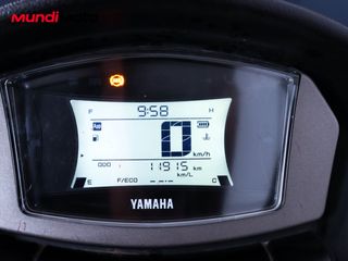 YAMAHA NMAX
