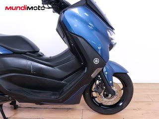 YAMAHA NMAX