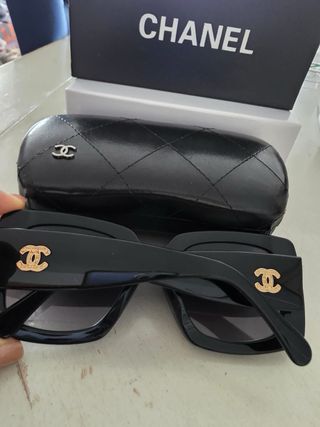 Gafas de Sol Chanel Negras