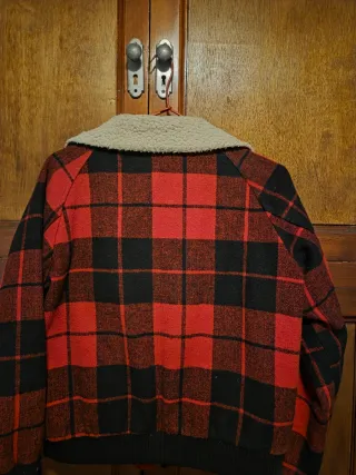 Chaqueta cuadros roja y negra estilo vintage