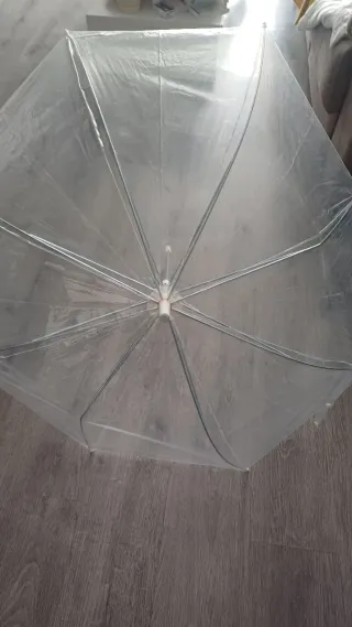 Paraguas transparente