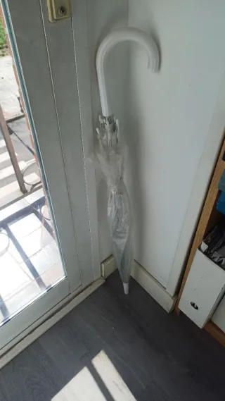Paraguas transparente