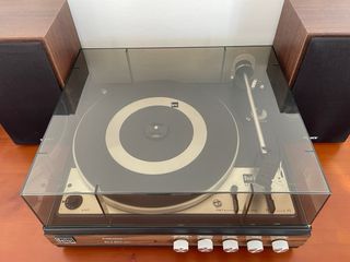 Tocadiscos Bettor EF-143