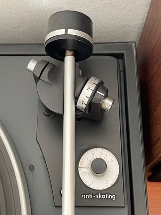 Tocadiscos Bettor EF-143