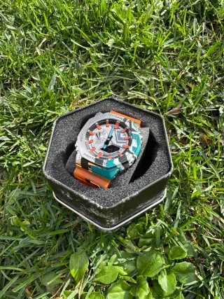 Reloj G-Shock Multicolor Naranja