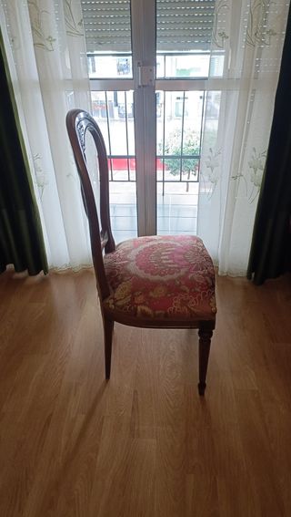 Mesa salón con cristal + 4 sillas