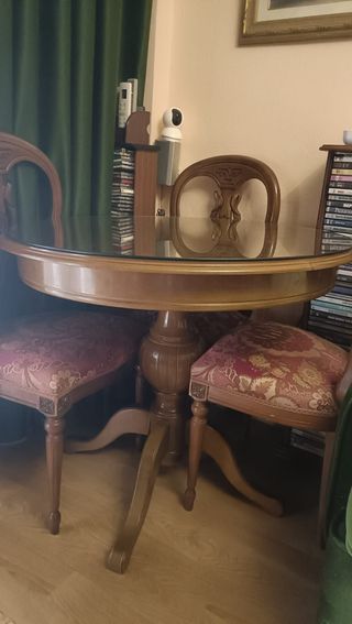 Mesa salón con cristal + 4 sillas