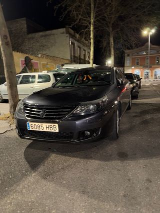 Renault Latitude 2010