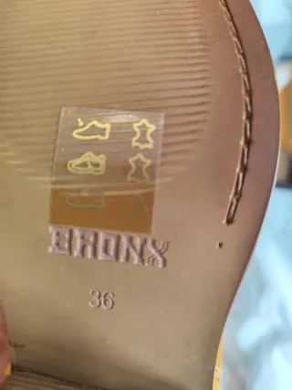 Botines de Piel Marrones marca Bronx