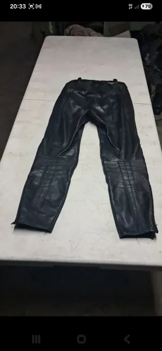 Pantalón Moto Cuero Talla 40