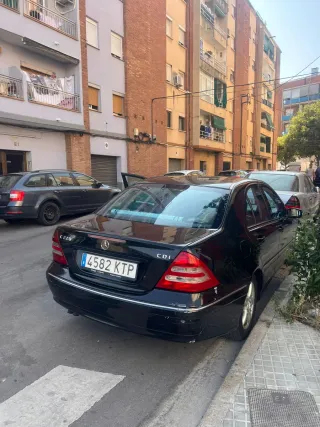 Mercedes-Benz Clase C 2006