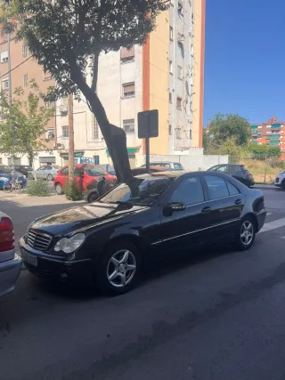 Mercedes-Benz Clase C 2006