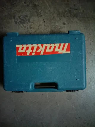 Taladro Atornillador Makita DC1414F