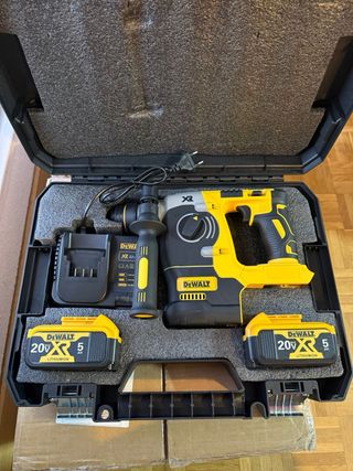 Taladro percutor 20V