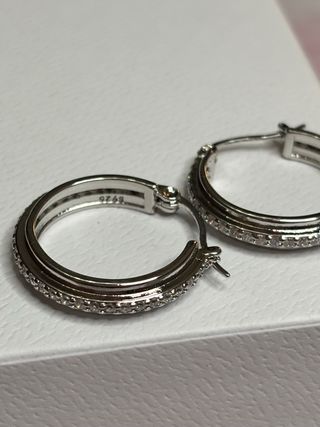 Pandora Set Pulsera, Anillo y Pendientes y charm