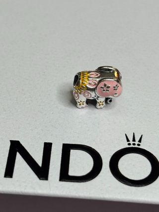 Pandora Set Pulsera, Anillo y Pendientes y charm