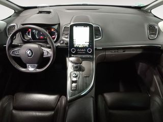 Renault Espace Initiale Paris